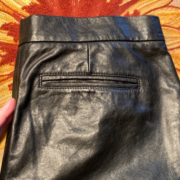 Beautiful Lamb Skin Leather crop pants size 4 NWT - Picture 8 of 13